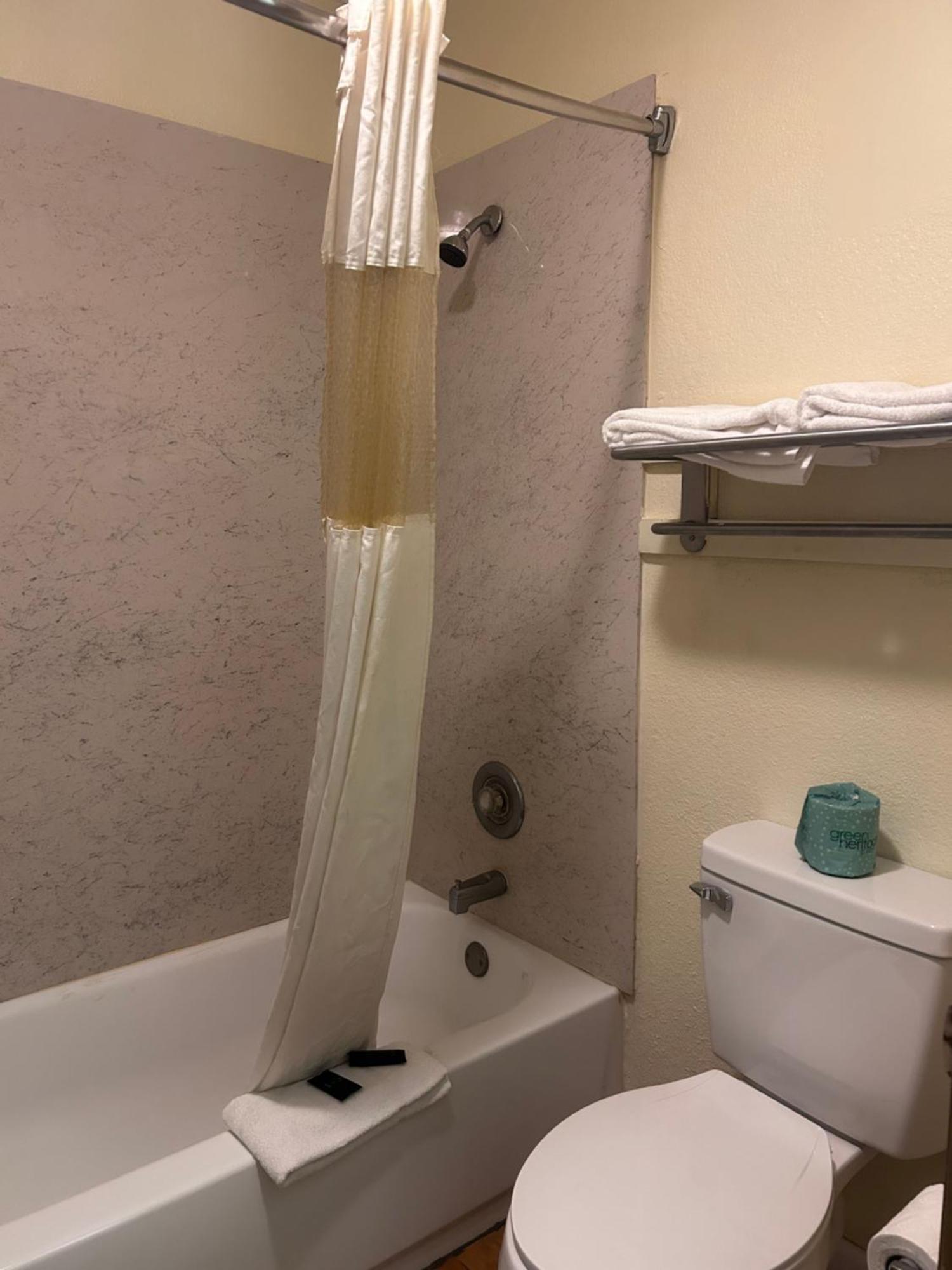 Americas Best Value Inn Dayton Buitenkant foto